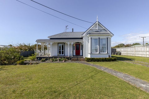 14 Mouatt Street, Waitara, Waitara