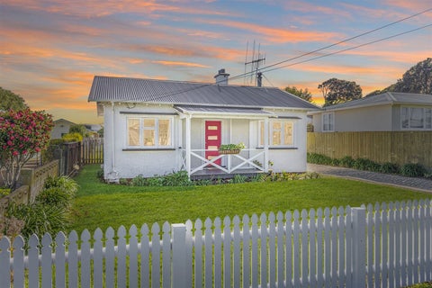 53 Manuka Street, Castlecliff, Whanganui