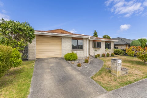 72 Kapanui Road, Waikanae