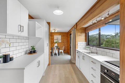 64 Bassett Road, Johnsonville, Wellington