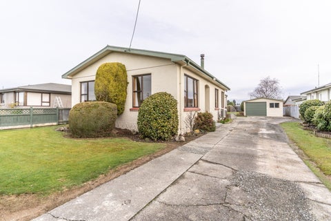 12 MacKenzie Street, Winton, Winton