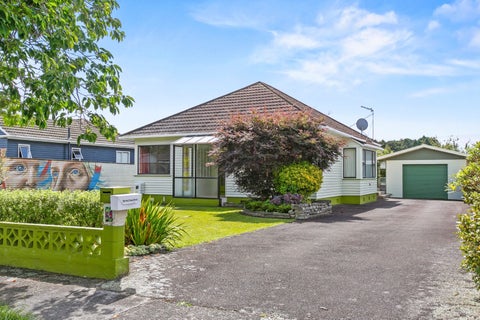 19 Exeter Street, Brooklands, New Plymouth