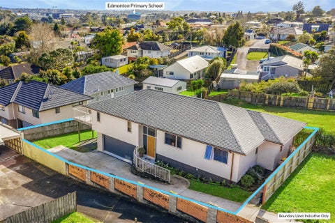 27A Kirrie Avenue, Te Atatu South, Auckland