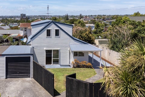3/10 Rewa Street, New Lynn, Auckland