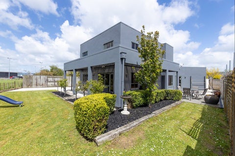 9 Virginia Grove, Milson, Palmerston North
