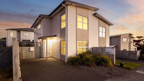 184 Mark Avenue, Grenada Village, Wellington