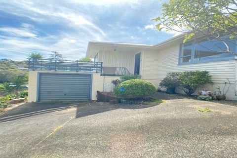 79 Monarch Avenue, Hillcrest, Auckland