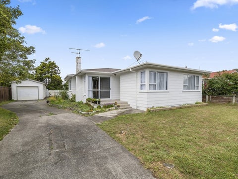 5 Clarke Avenue, Highbury, Palmerston North