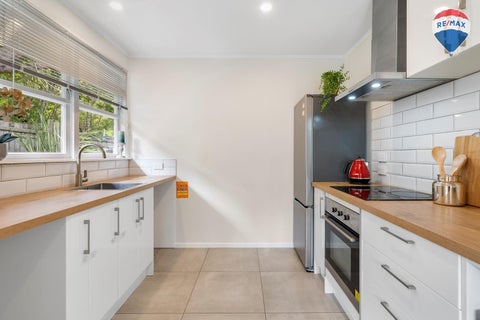 10C Bull Avenue, Wainuiomata, Wainuiomata
