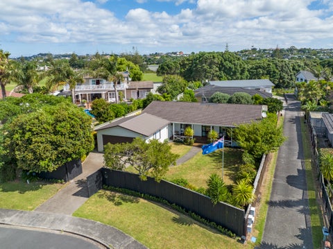 6 Edgewater Grove, Orewa, Orewa