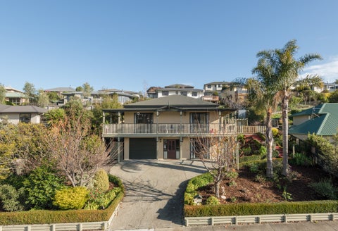 73 Washbourn Drive, Richmond