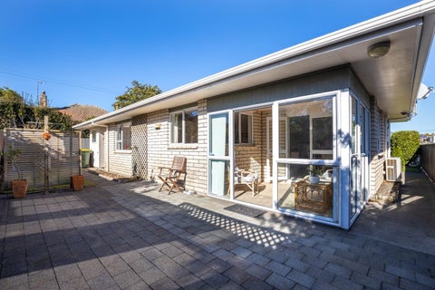 1 Wrantage Street, Westown, New Plymouth