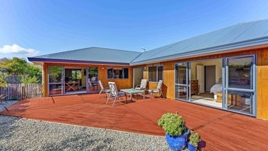 4 Leanne Way, Waikanae Beach, Waikanae
