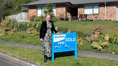 30 Bluewater Place, Paraparaumu