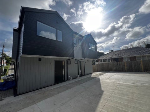 1/21 Divich Avenue, Te Atatu South, Auckland