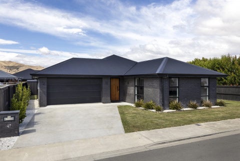 8 Camborne Crescent, Blenheim