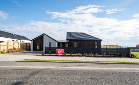 8 Paton Road, Hope, Richmond