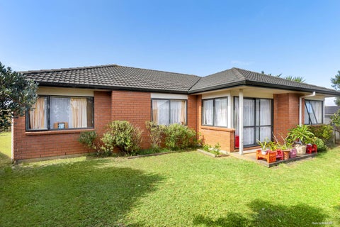 14 Retreat Drive, Mangere, Auckland