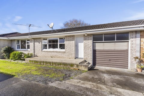 2/37 Huia Road, Papatoetoe, Auckland