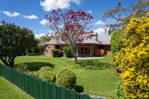 1 Longfellow Street, Leamington, Cambridge