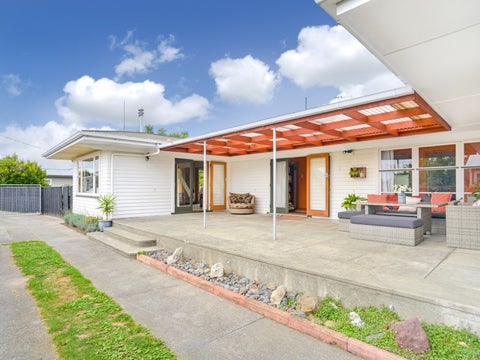 309 Collinge Road, Mayfair, Hastings