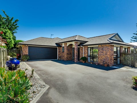306B Te Moana Road, Waikanae