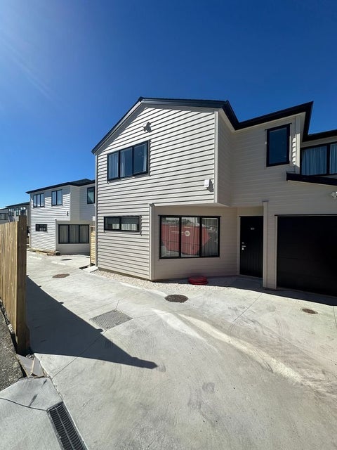 70 Commodore Drive, Lynfield, Auckland