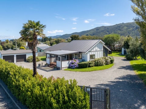 2 Orion WAY, Featherston, Welington