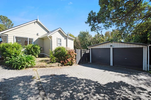12 Cambrian Street, Churton Park, Wellington