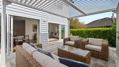 4B Radcliffe Street, Glen Innes, Auckland