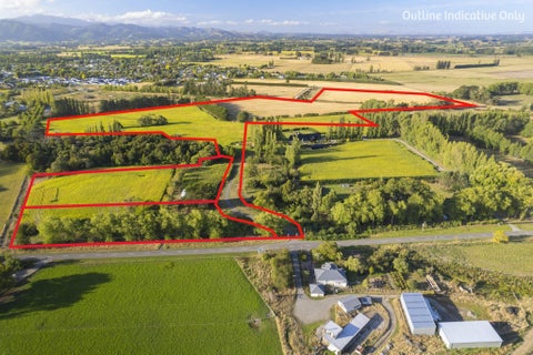 111 Papawai Road, Greytown