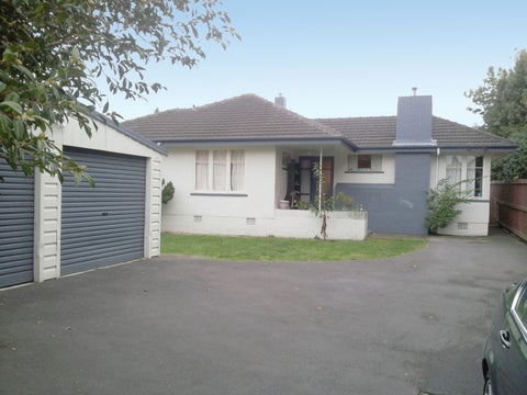 353 Peachgrove Road, Fairfield, Hamilton