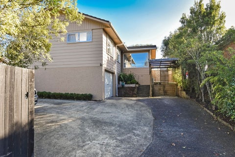 11 Fairdale Place, Birkdale, Auckland