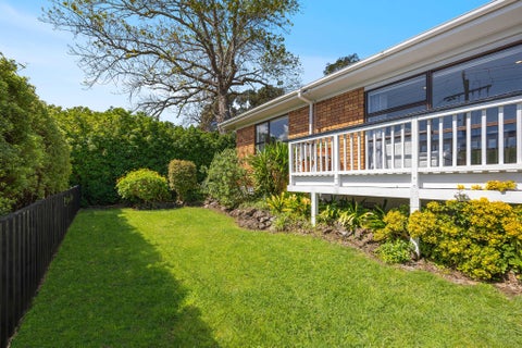 4A Sullivan Avenue, Mangere Bridge, Auckland