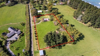10 Manuka Bay Road, Domett, Cheviot