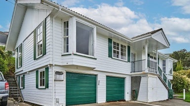 17 Annan Grove, Papakowhai, Porirua