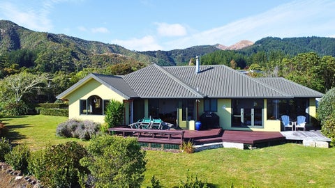 28 Nyhane Drive, Takaka, Tasman, Nelson / Tasman