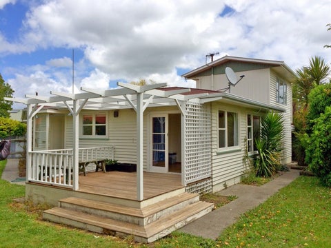 15 Edwards Place, Terrace End, Palmerston North