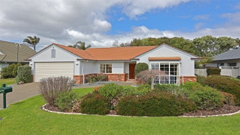 18 Graven Court, Henderson, Auckland