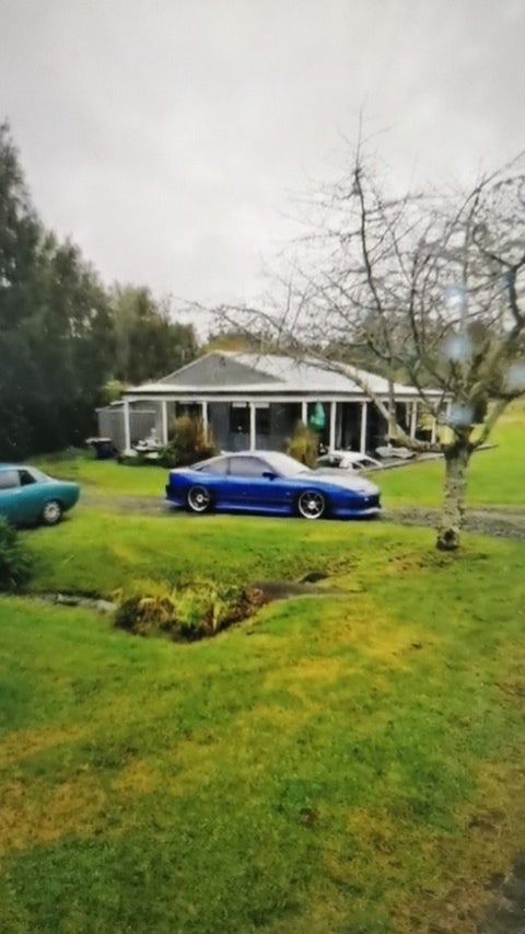 256 State Highway 16, Kumeu