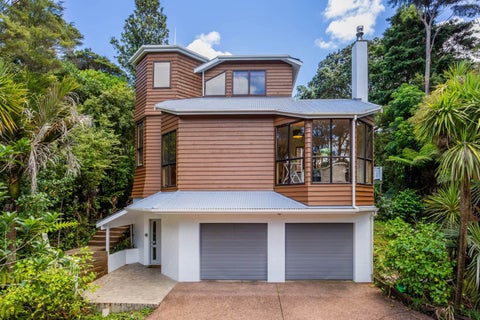 15 Trelawny Place, Hillcrest, Auckland