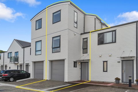 6/955 Mount Eden Road, Three Kings, Auckland