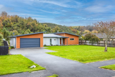 15 Railway Terrace, Glentunnel, Glentunnel