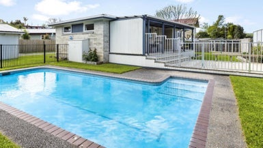 11 Robyn Place, Dinsdale, Hamilton