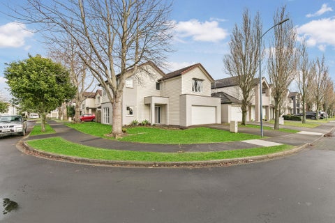 10 Bruce Pulman Drive, Takanini, Auckland
