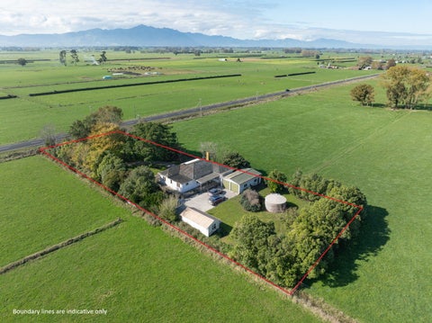 921 No 1 Road, Waitoa