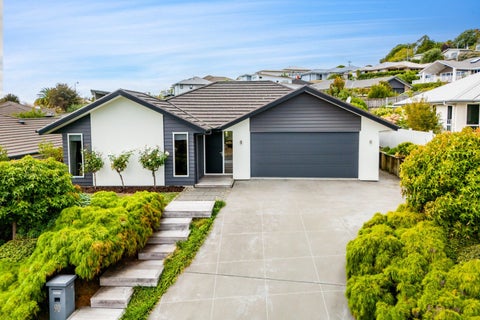 90 Washbourn Drive, Richmond