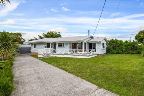 85 Tiroroa Avenue, Te Atatu South, Auckland