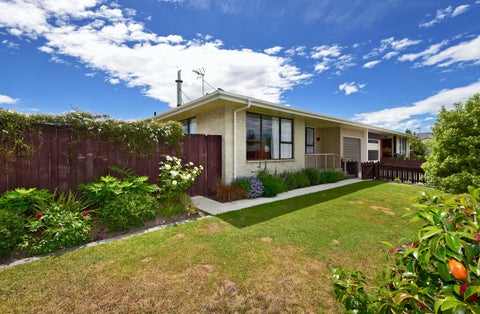 5B Ashwood Street, Parklands, Christchurch