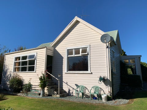 32 Forest Street, Tapanui